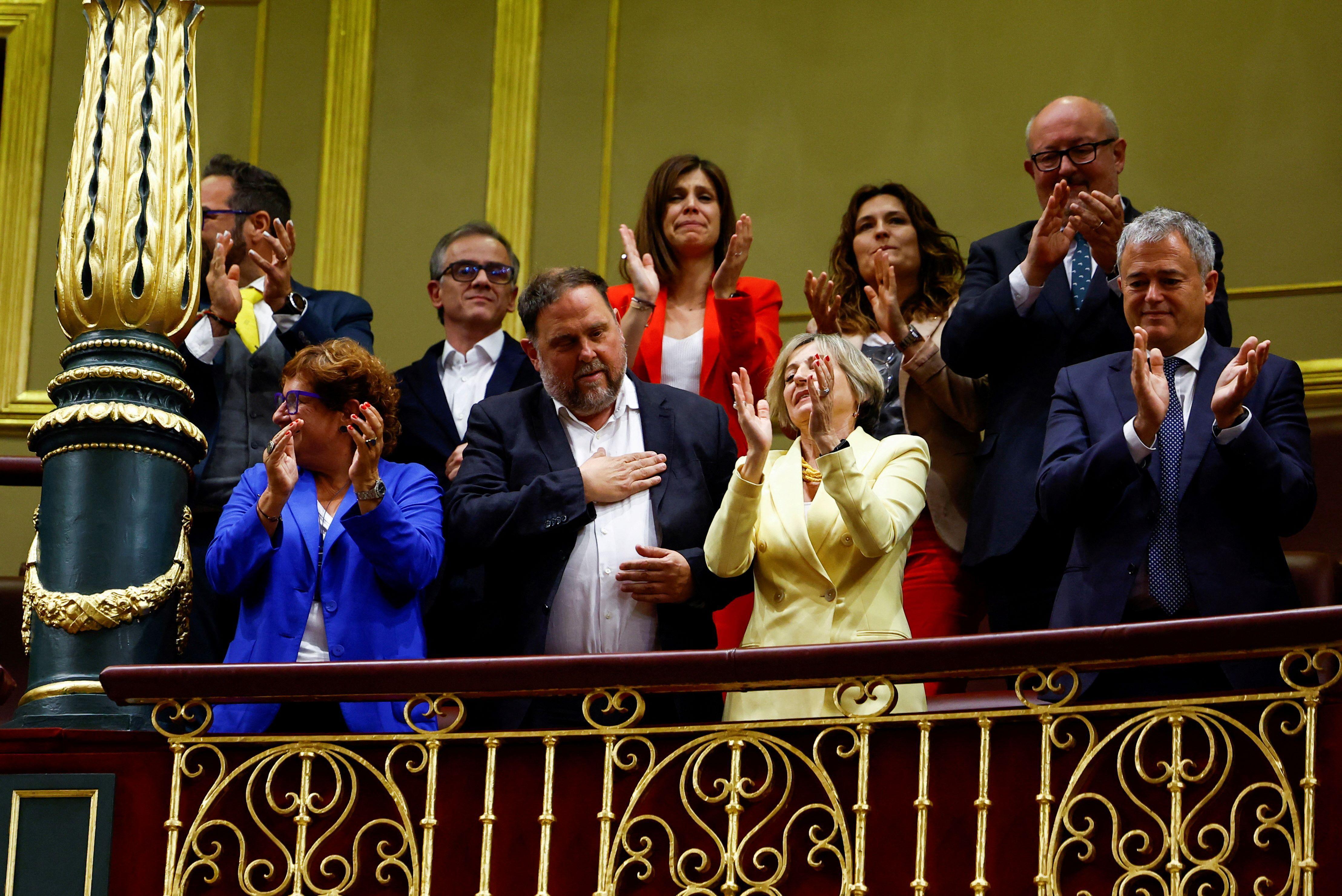 Oriol Junqueras y otras personas.