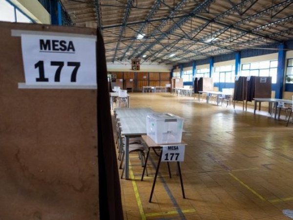 ¿Es obligatorio ser vocal en las elecciones primarias 2024?