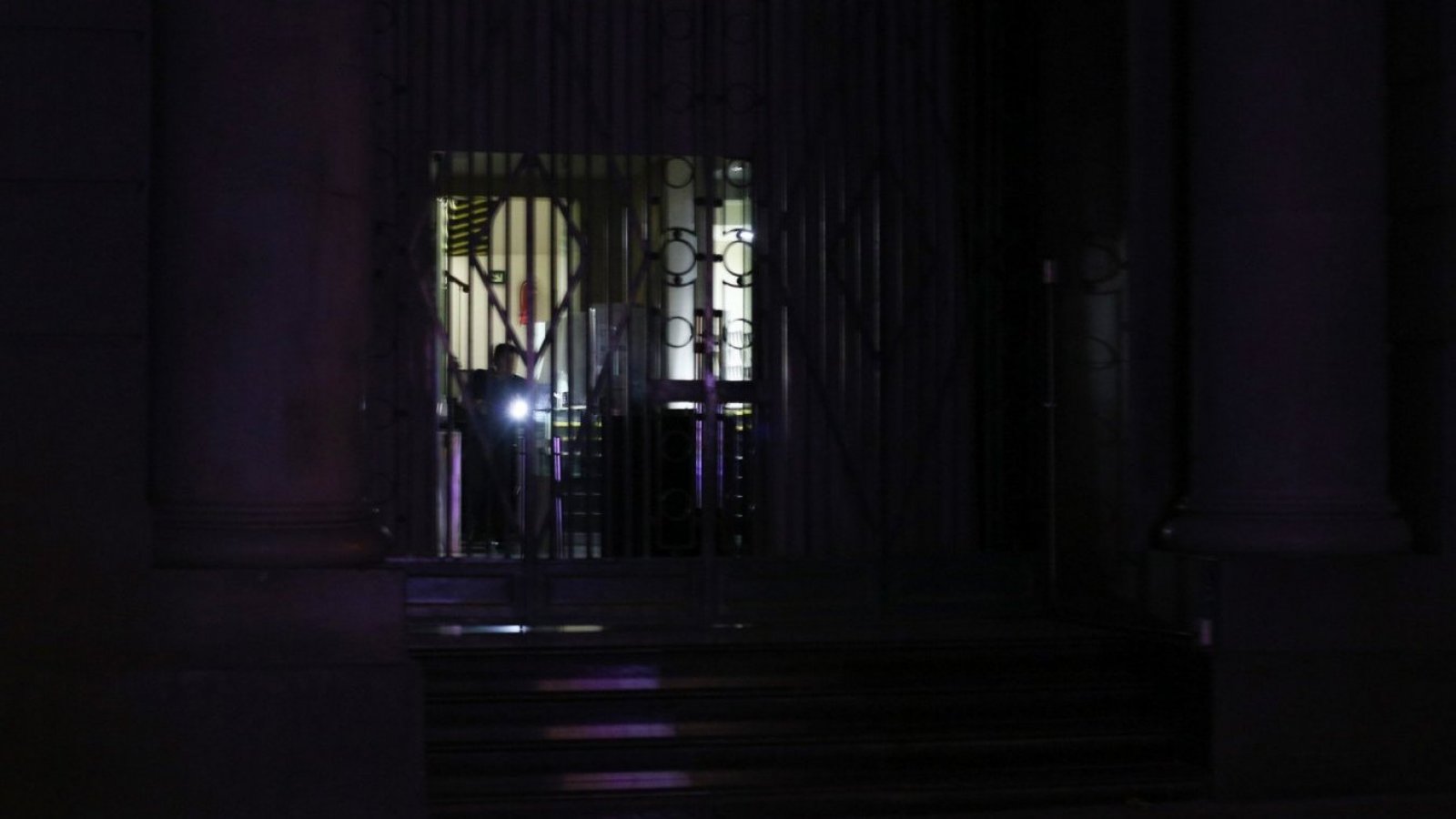 Más de 97 mil hogares sin electricidad: Maule y Biobío son las regiones más afectadas