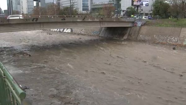 Imagen en vivo del río Mapocho.