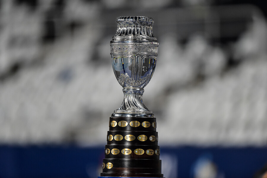 Chile vs Argentina por Copa América 2024.