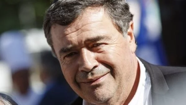 Ministro Esteban Valenzuela