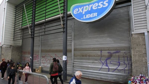 Ante el paro declarado este Martes, la empresa asegura que 75 locales estarán cerrados, y 82 operarán parcialmente
