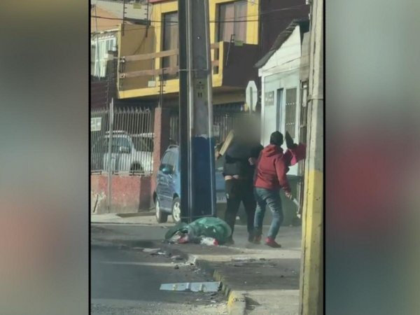Carabineros de franco detienen asaltante armado