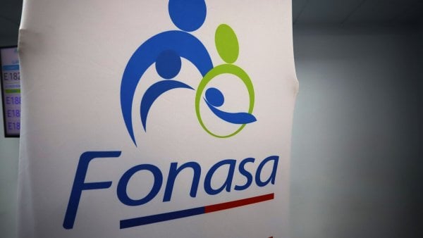 Cartel de Fonasa. Excedentes de FONASA consulta con RUT