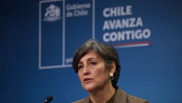 La Ministra también afirmó que la venta de la Isapre no estaba relacionada con la Ley Corta de isapre