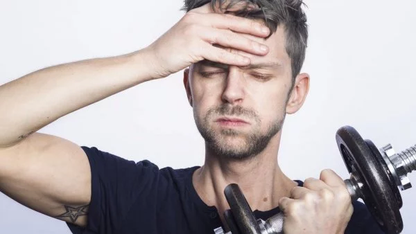 Hombre haciendo ejercicio.