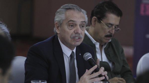 La expareja del ex mandatario lo denunció por violencia física y hostigamiento