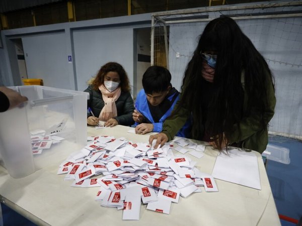 Elecciones 2024. Vocales de mesa 2024. multas