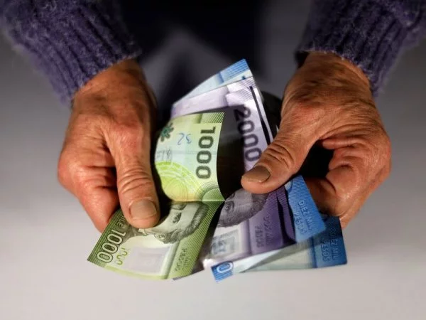 Billetes. Bonos del Estado. Dinero.