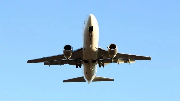 Avión. Aerolínea Wizz Air