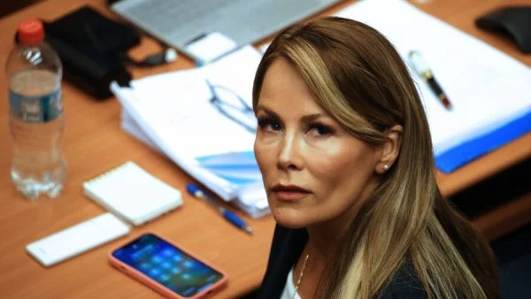 Cathy Barriga.