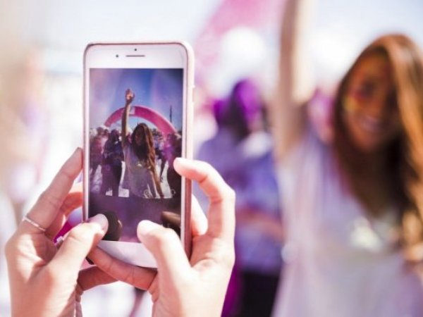 Instagram y canción en tu perfil