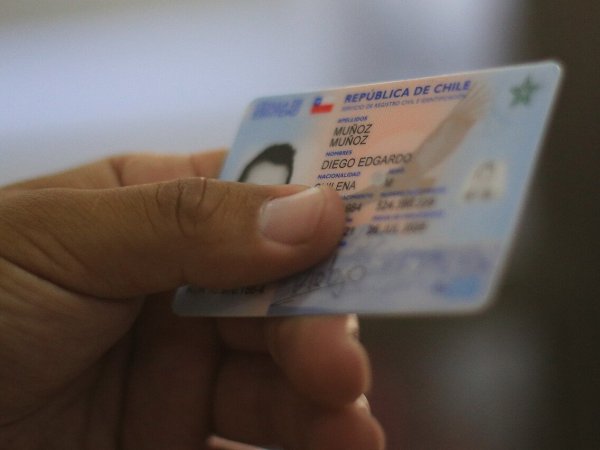 Cédula de identidad. Elecciones municipales 2024.