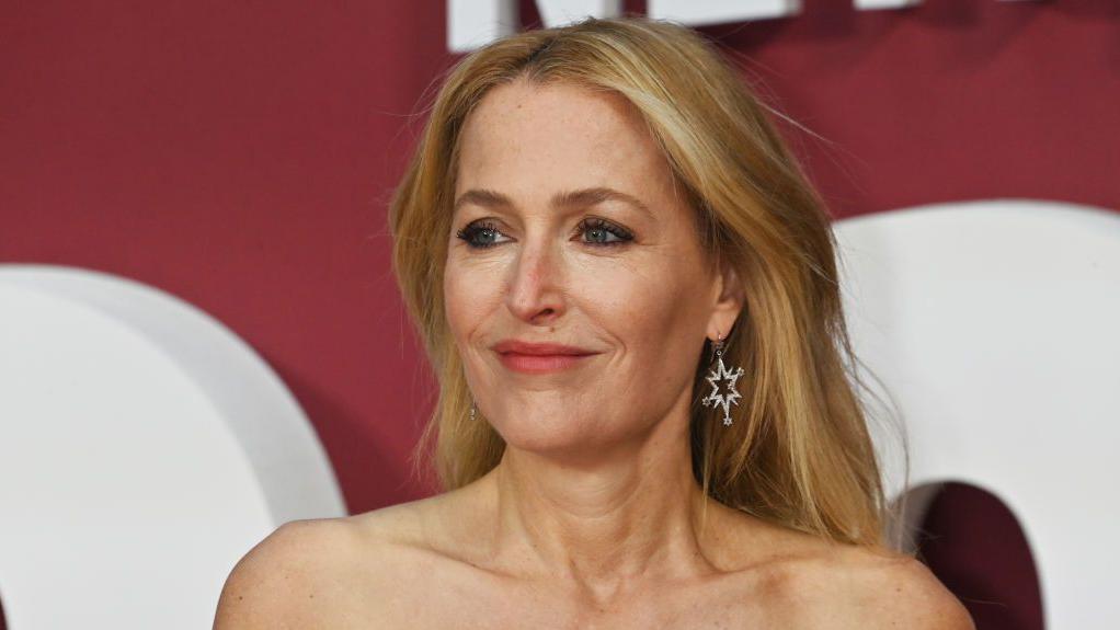 Gillian Anderson