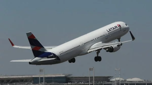 Ebrio en vuelo LATAM