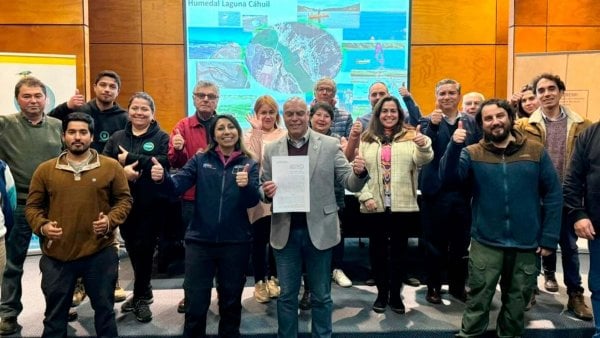 Ceremonia de constitución del Comité Comunal de Humedales en Pichilemu.