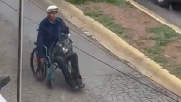 Supuesta persona con discapacidad.