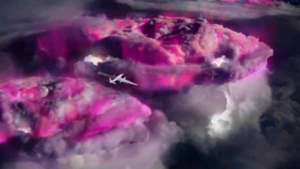 Tormentas electricas moradas