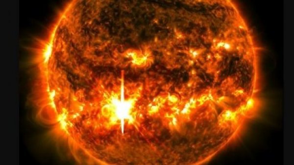 Imagen de una llamarada solar