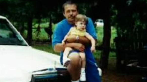robert roberson con su hija nikki