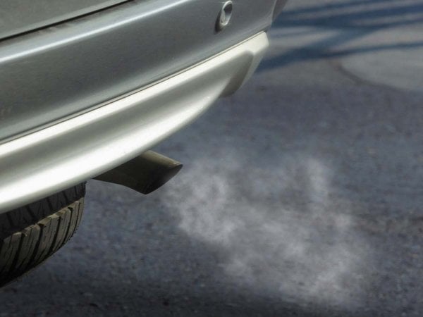 Vehículo impulsado por hidrógeno verde durante pruebas en transporte público en Chile.