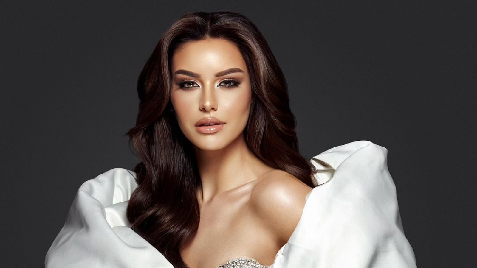 ¿Cómo votar por la representante de Chile, Emilia Dides, en Miss