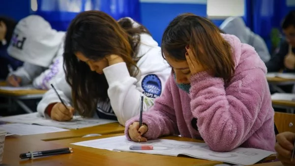 PAES Regular 2024. Prueba de Matemática 2 (M2). Personas rindiendo la PAES