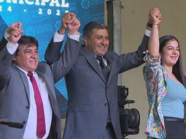 Alcalde Jaramillo asume en Victoria