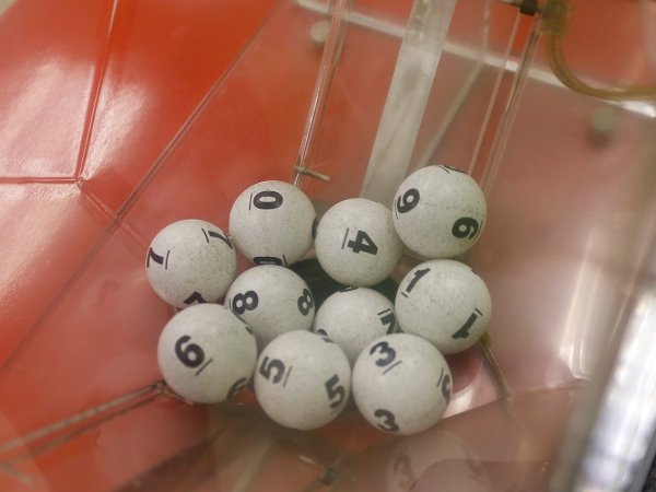 La Suerte en Chile para personas de 90 años: cómo inscribirse