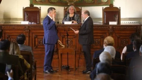 Alcalde de Santiago, Mario Desbordes