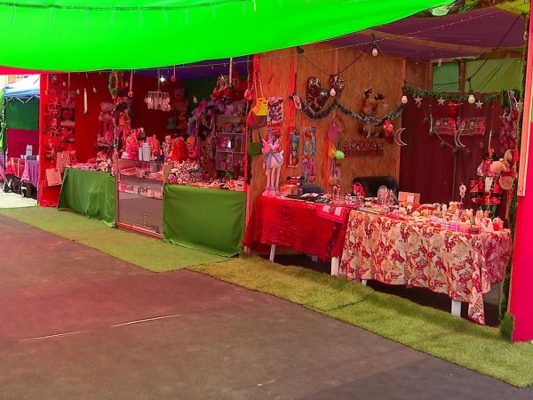 Comenzó a funcionar feria navideña | 24horas