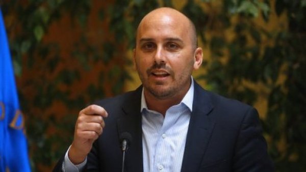 Diputado Andrés Longton