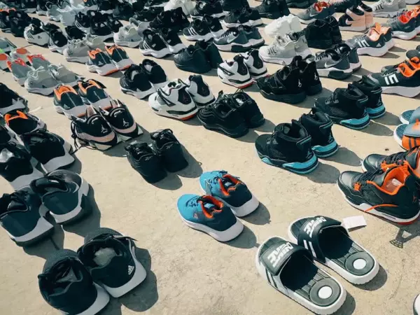 Falsificaciones: se enriquecen mientras nos empobrecen