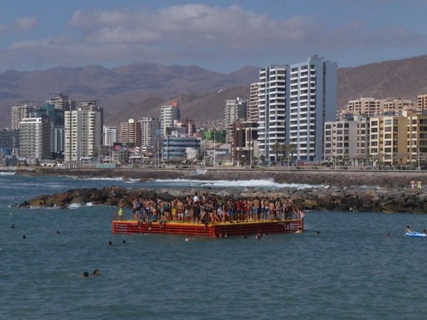 Tradicional balsa vuelve a balneario municipal | 24horas
