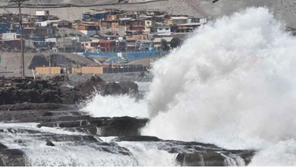 Marejadas anormales en Chile