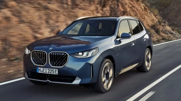 Lanzan en Chile el renovado BMW X3
