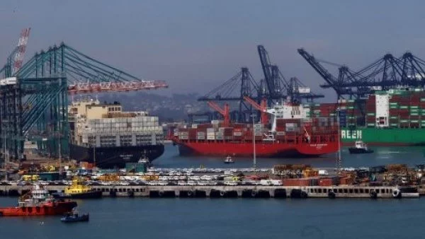 Inversión y puerto de San Antonio
