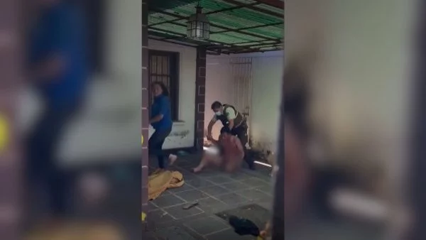 colombiano-desnudo-detenido-violencia-intrafamiliar