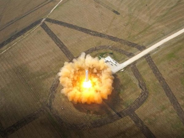 Cohete de la NASA con propulsión nuclear en pruebas para futuras misiones a Marte.