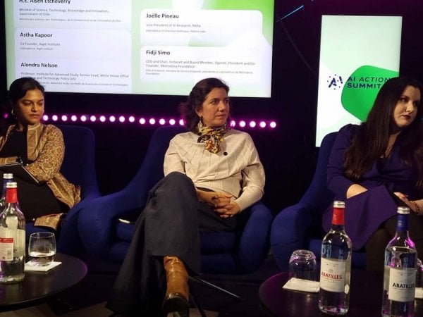 Ministra Aisén Etcheverry en la Cumbre Global de Acción de IA en París, participando en paneles sobre gobernanza y desarrollo de inteligencia artificial.