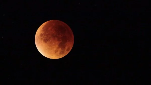 Eclipse lunar total 2025