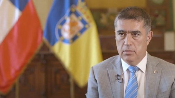 Mario Desbordes, Alcalde de Santiago.