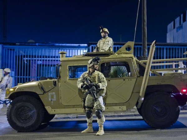 Corte de luz y toque de queda