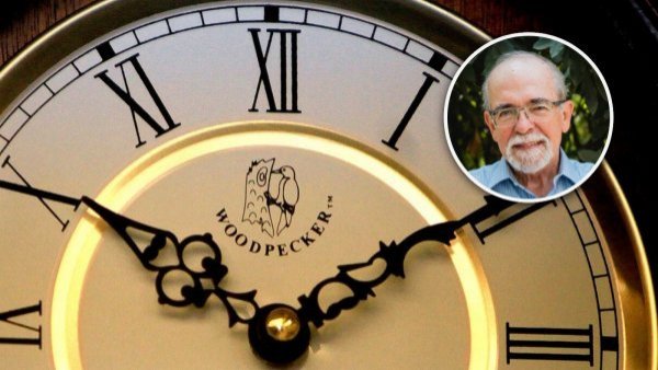 Cambio de hora. Profesor José Maza