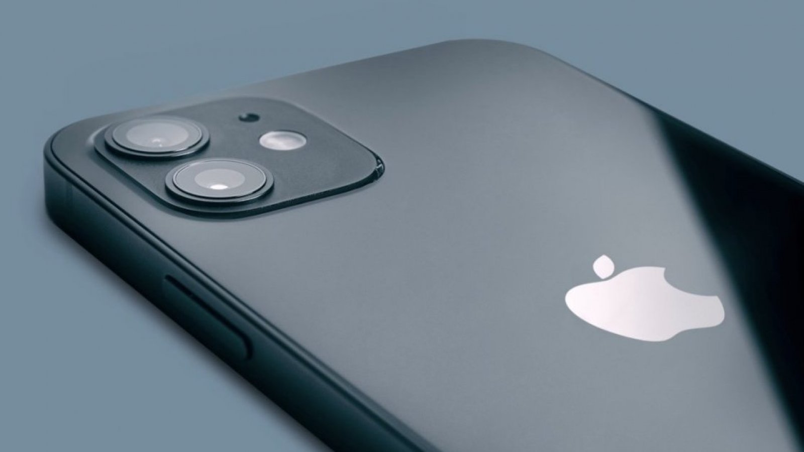 iPhone. iOS 19