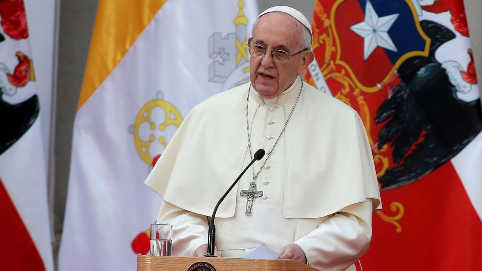 Papa Francisco y condolencias del gobierno de Chile.