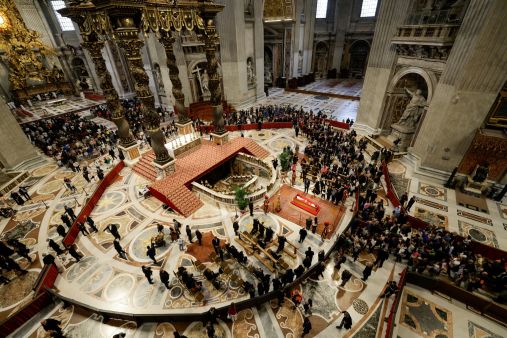 Papa Francisco, Vaticano