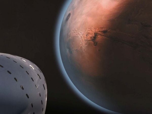 Nave con cultivos llegando a Marte usando sangre menstrual como fertilizante.