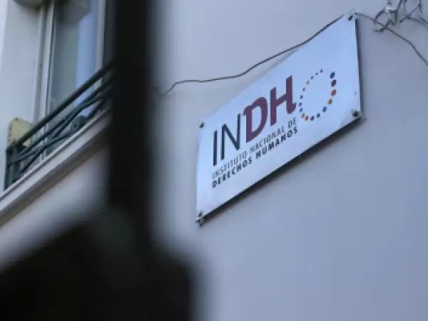 INDH arremete contra el Minsal y acusa vulneración de Ley Ricarte Soto ante tribunales